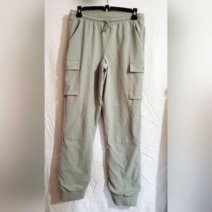Womens size L cargo style joggers All In Motion brand with inside lining